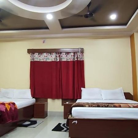Hotel Nandanik Palace Fālākāta Buitenkant foto