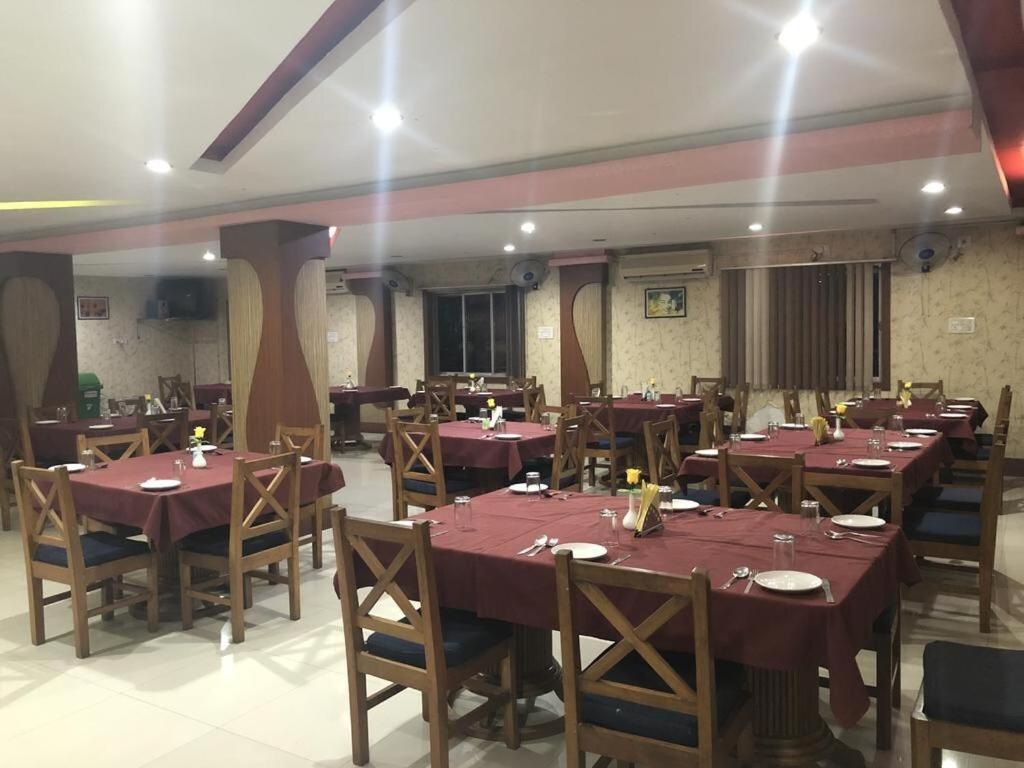 Hotel Nandanik Palace Fālākāta Buitenkant foto