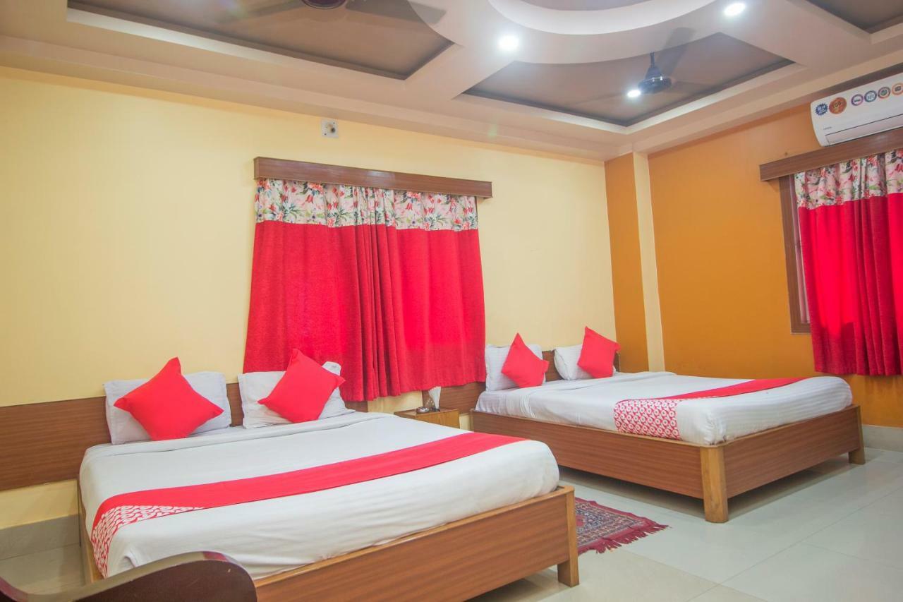 Hotel Nandanik Palace Fālākāta Buitenkant foto