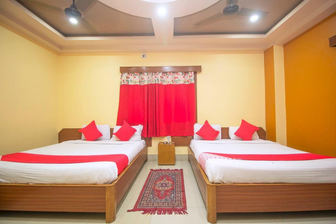 Hotel Nandanik Palace Fālākāta Buitenkant foto