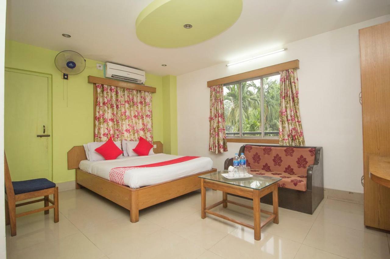 Hotel Nandanik Palace Fālākāta Buitenkant foto